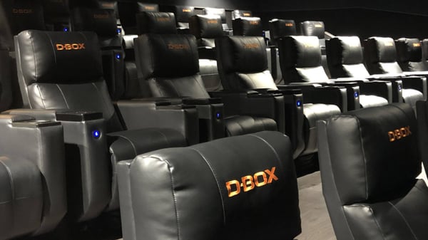 Rangée de sièges D-BOX au Cinesa Luxe